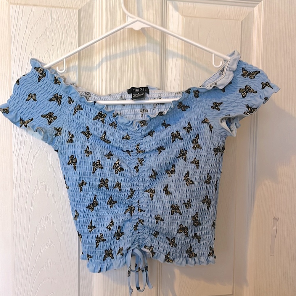 Small butterfly crop top. Used once, but great condition!